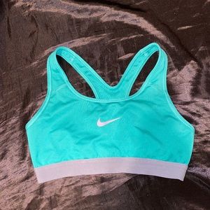 Nike sportsbra